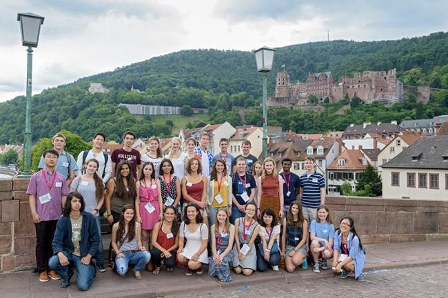 Im Jubiläumsjahr der International Summer Science School Heidelberg nehmen Schülerinnen und Schüler aus sieben Ländern am Programm teil. (Foto: Rothe)